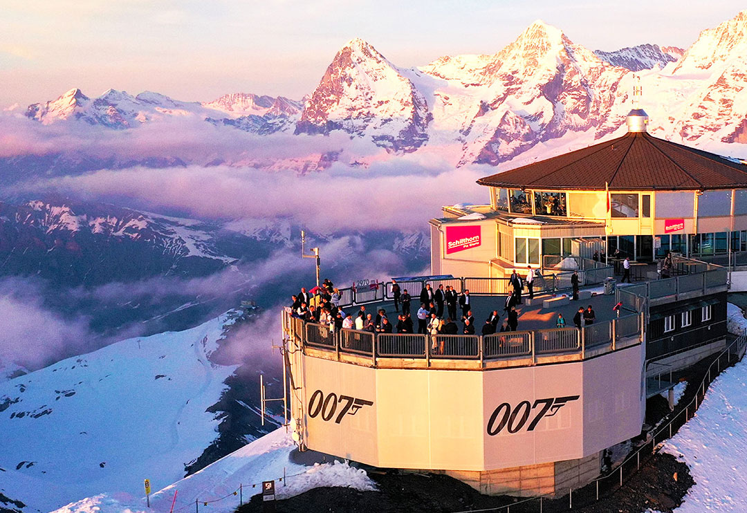 LUCERNE: Day trip to Interlaken, Lauterbrunnen & Schilthorn with panoramic bus